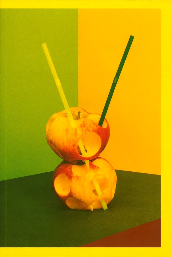 Buchcover Balance
                                                   Studies: Two apples lying on top of each other, penetrated and fixed by two plastic straws